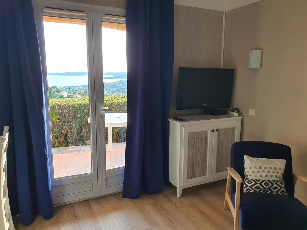 Les Issambres Appart 6 Pers Grande Terrasse Superbe Vue Mer Et Golfe De Saint Tropez, Piscine Εξωτερικό φωτογραφία