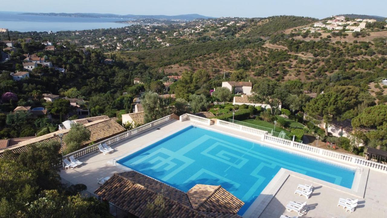 Les Issambres Appart 6 Pers Grande Terrasse Superbe Vue Mer Et Golfe De Saint Tropez, Piscine Εξωτερικό φωτογραφία
